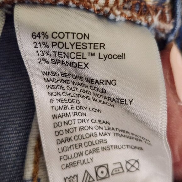 Tommy Bahama Mid Wash Straight Leg Jeans Size 33x30 - Picture 6 of 6